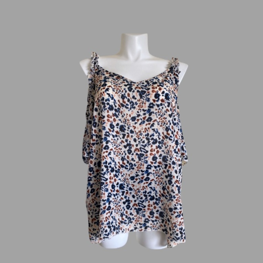 Short Sleeve Cold Shoulder Top